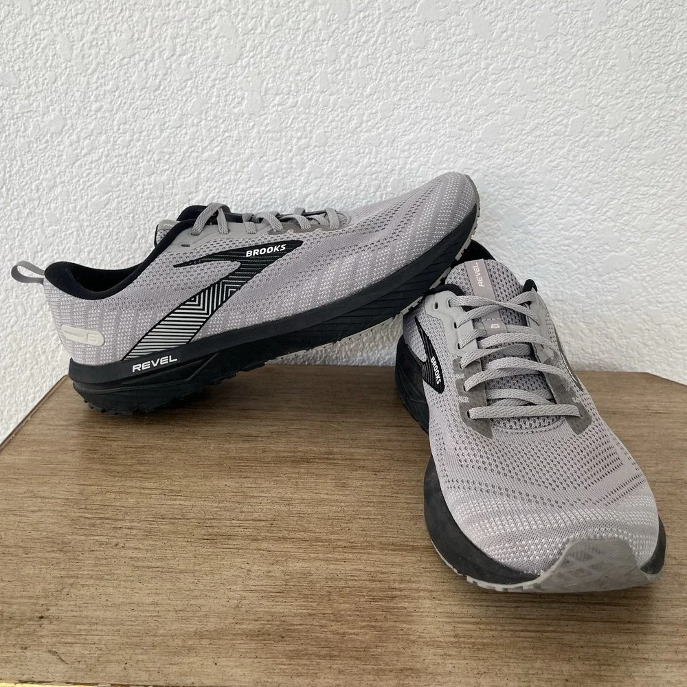Brooks Revel 6 Athletic Shoes Mens Size 13 Alloy Oyster 1103981D089